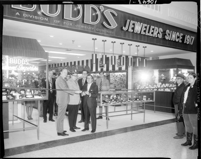 West Main Mall - Old Photo (newer photo)